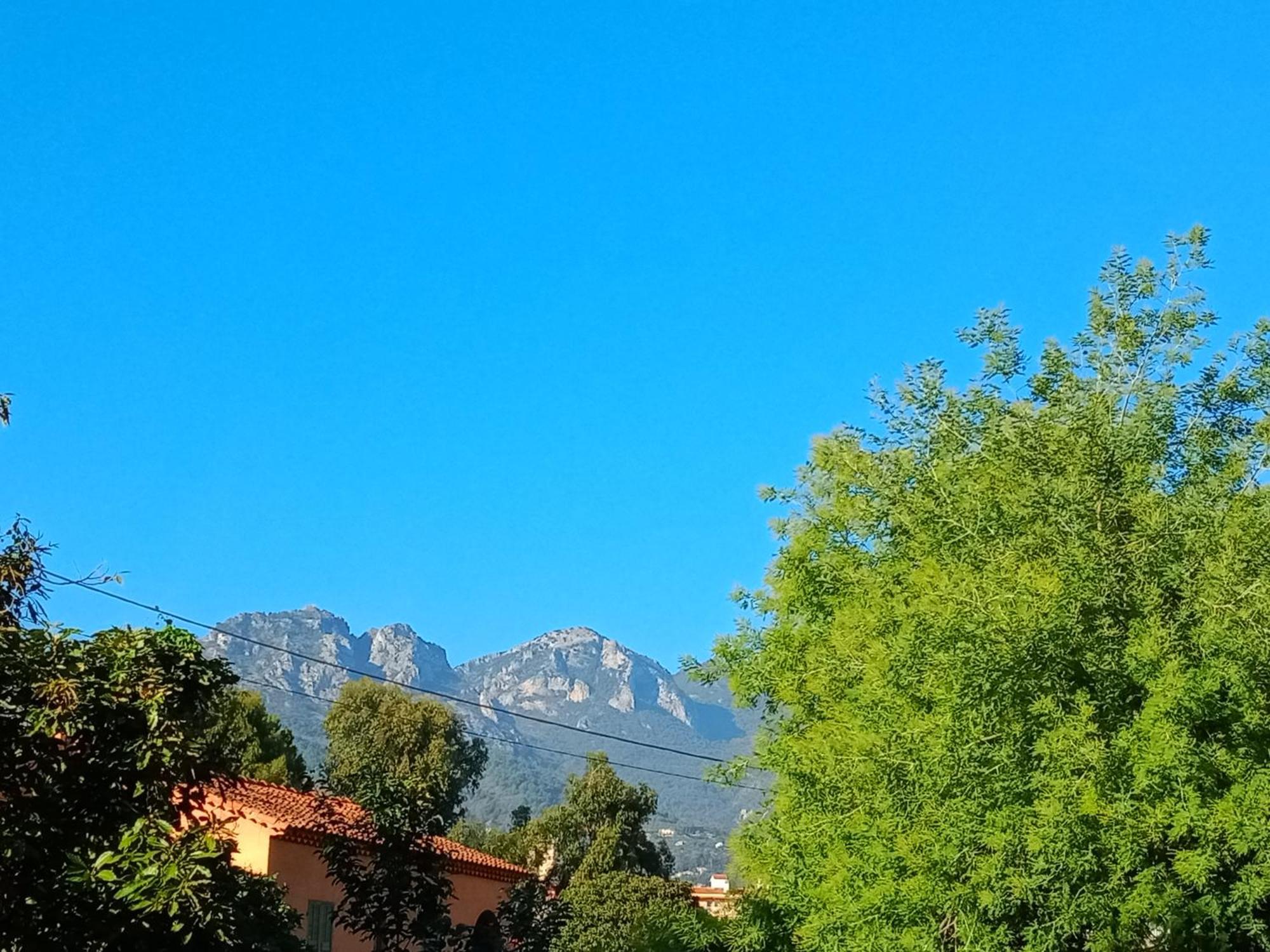 Appartement Au Calme Menton Ngoại thất bức ảnh